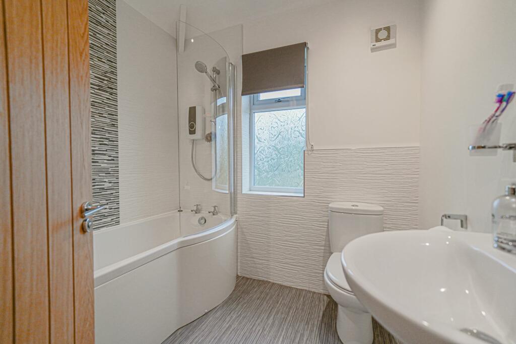 Additional image 18 of Arden Vale Road, Knowle, B93