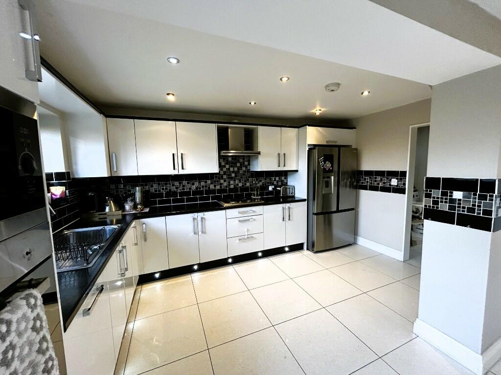 Additional image 10 of Carlton Avenue, Sutton Coldfield, West Midlands, B74