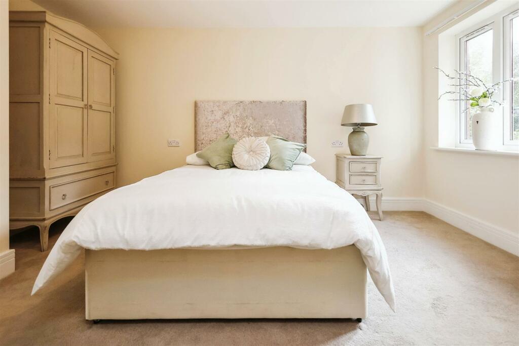 Additional image 8 of Poppy Court, 339 Jockey Road, Sutton Coldfield