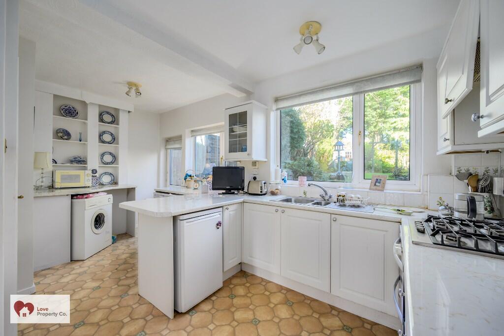 Additional image 7 of Bradbury Road, Solihull, B92 8AE