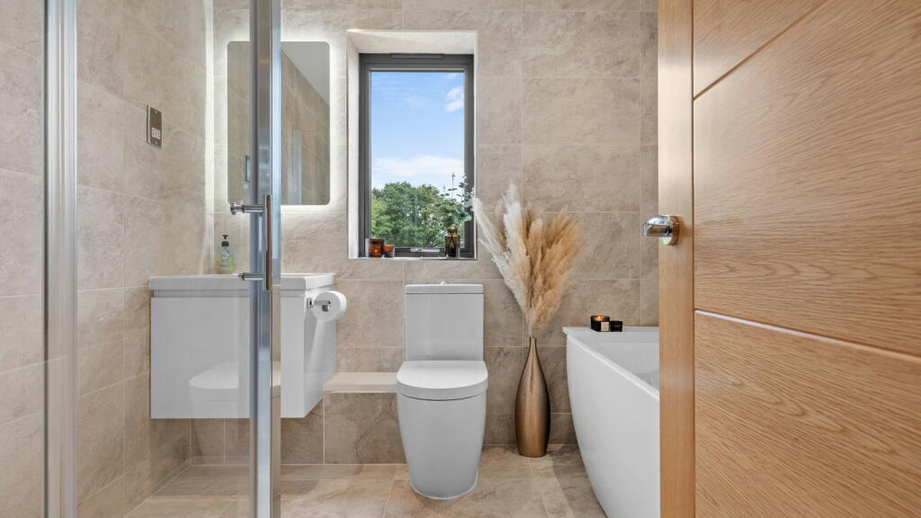 Additional image 24 of Heathfield House, 3 Oaks View Rise