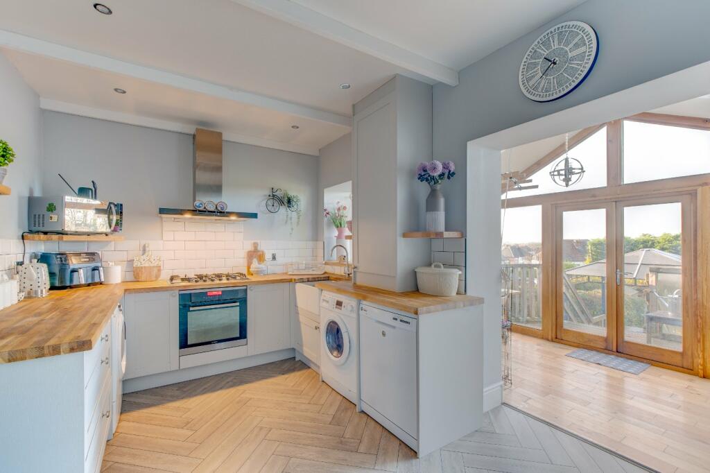 Additional image 4 of Evesham Road, Headless Cross, Redditch, Worcestershire, B97