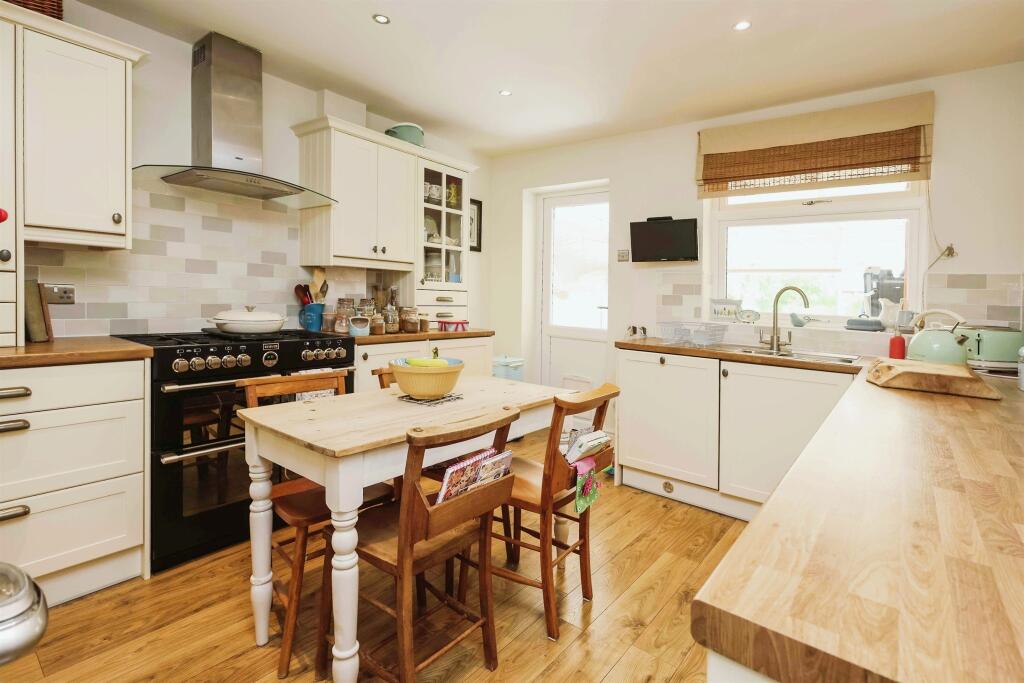 Additional image 19 of Bourne Avenue, Halesowen