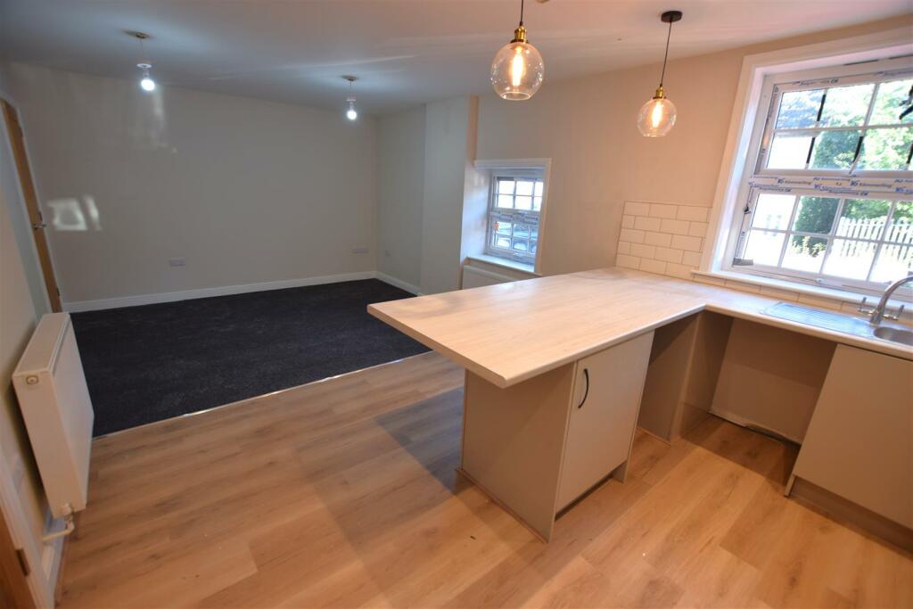 Additional image 7 of Carls Cottage, 435 Watling Street, Twogates, Tamworth