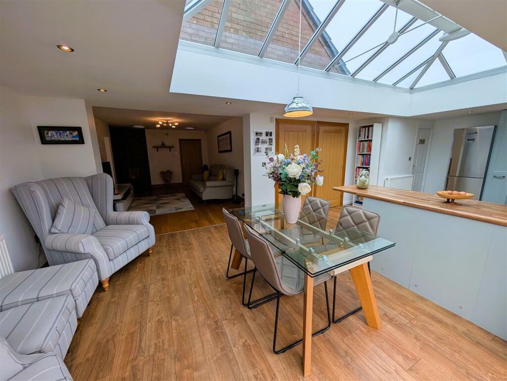 Additional image 2 of Higgs Field Crescent, Cradley Heath