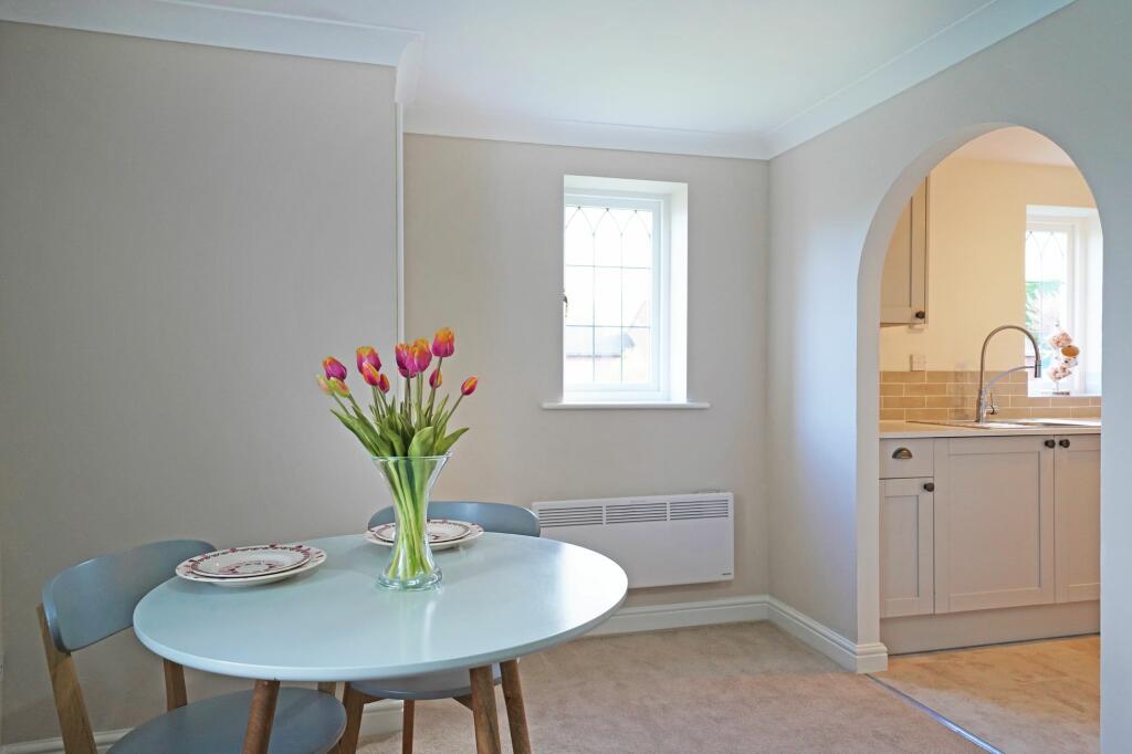 Additional image 7 of Yew Tree Close, Lapworth, B94