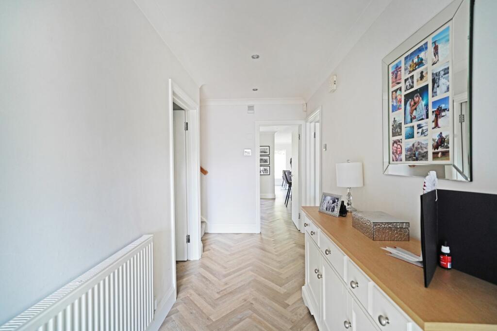 Additional image 4 of Park View, Hockley Heath, B94