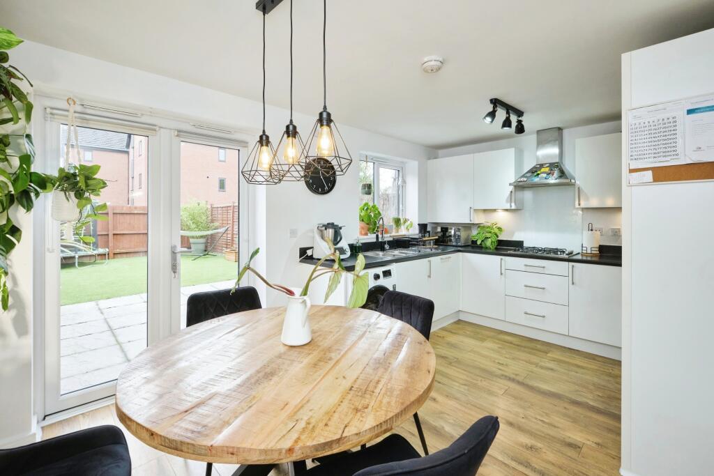 Additional image 4 of Stokesay Close, Birmingham, B37