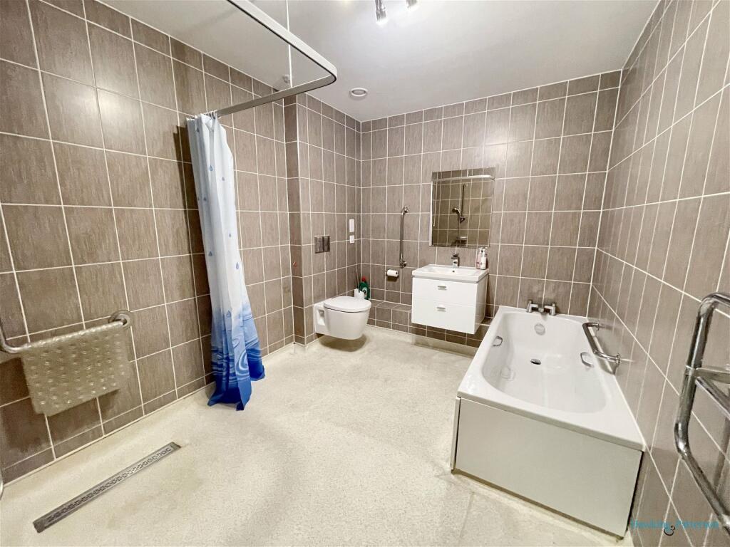 Additional image 8 of Ravenshaw Court, Four Ashes Road, Bentley Heath, Knowle.