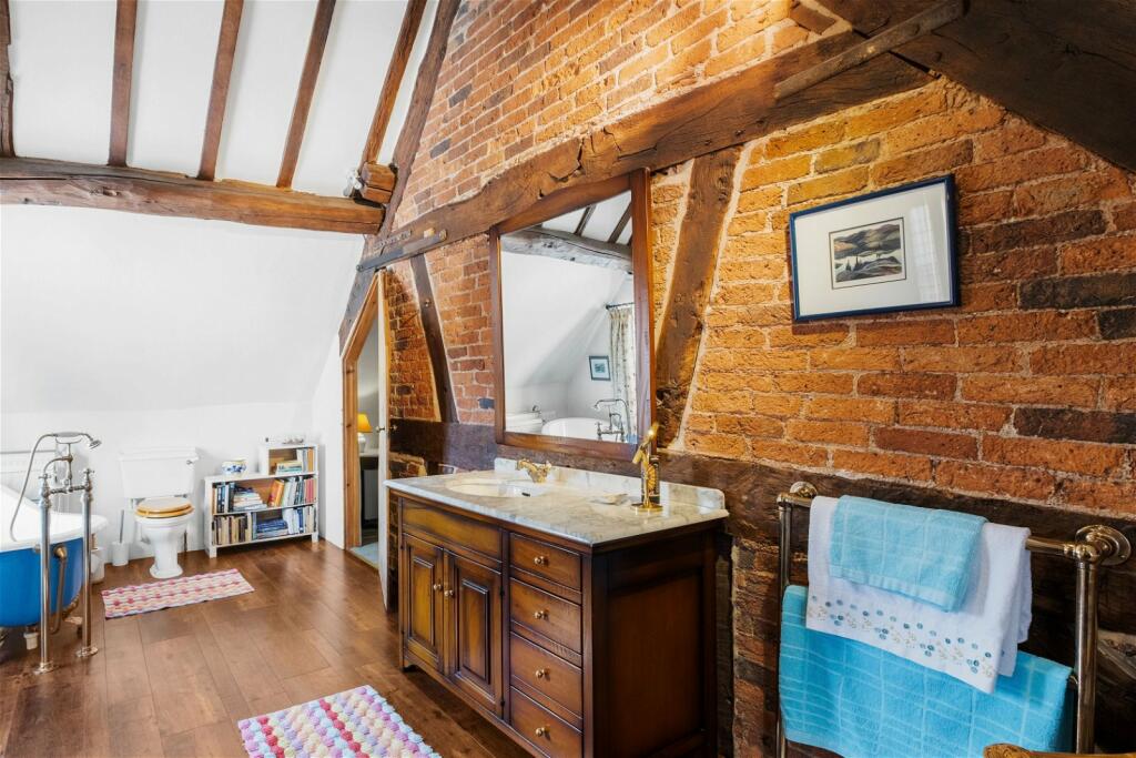 Additional image 19 of Yew Tree House, The Green, Amington, Tamworth, B77 4AD