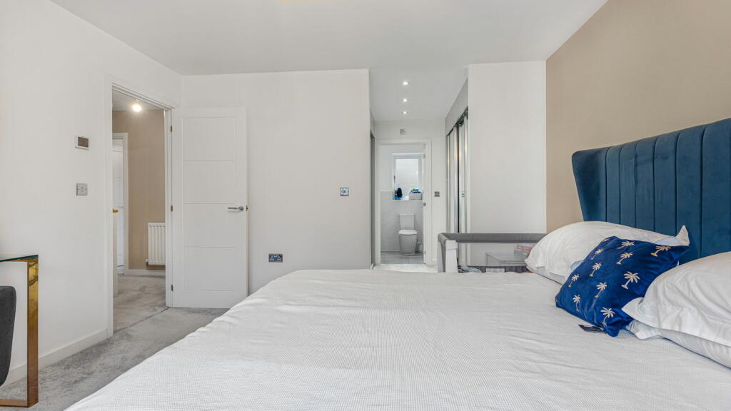 Additional image 23 of Pastures Drive, Tidbury Green, B90