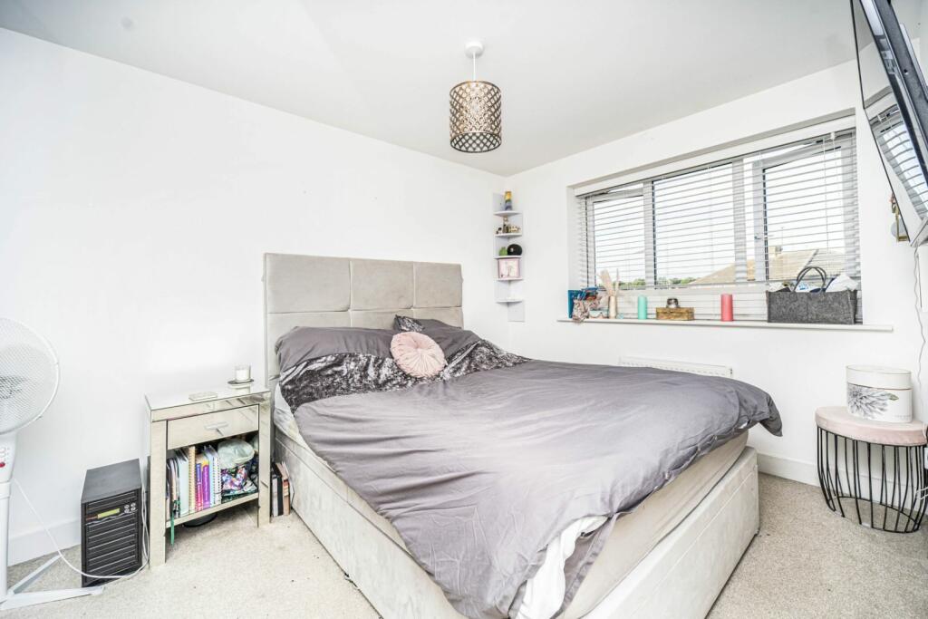 Additional image 12 of St. Vincent Crescent, West Bromwich, B70