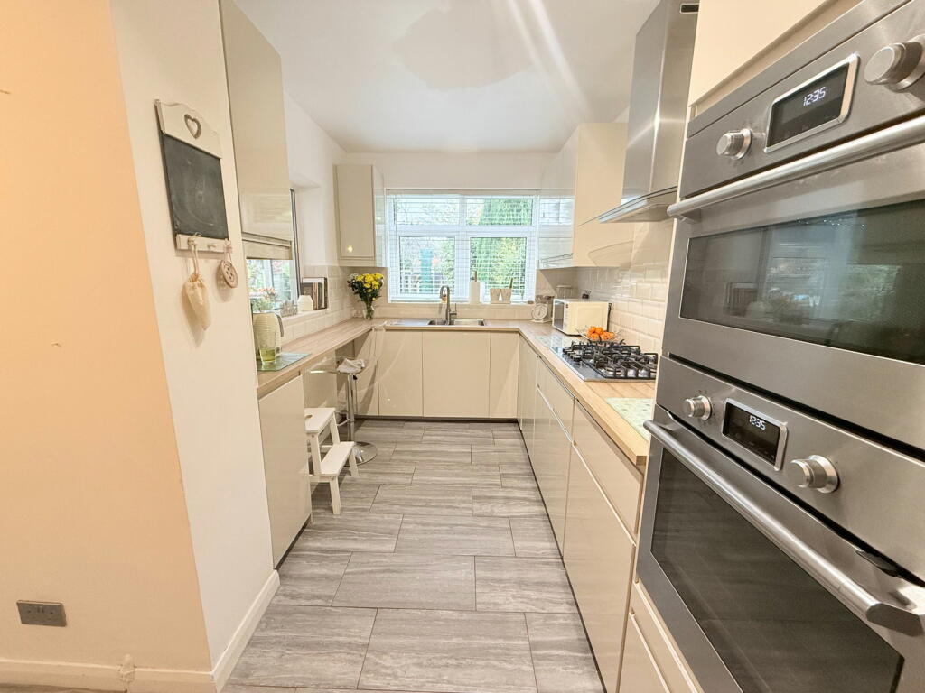 Additional image 11 of Stanway Road, Shirley