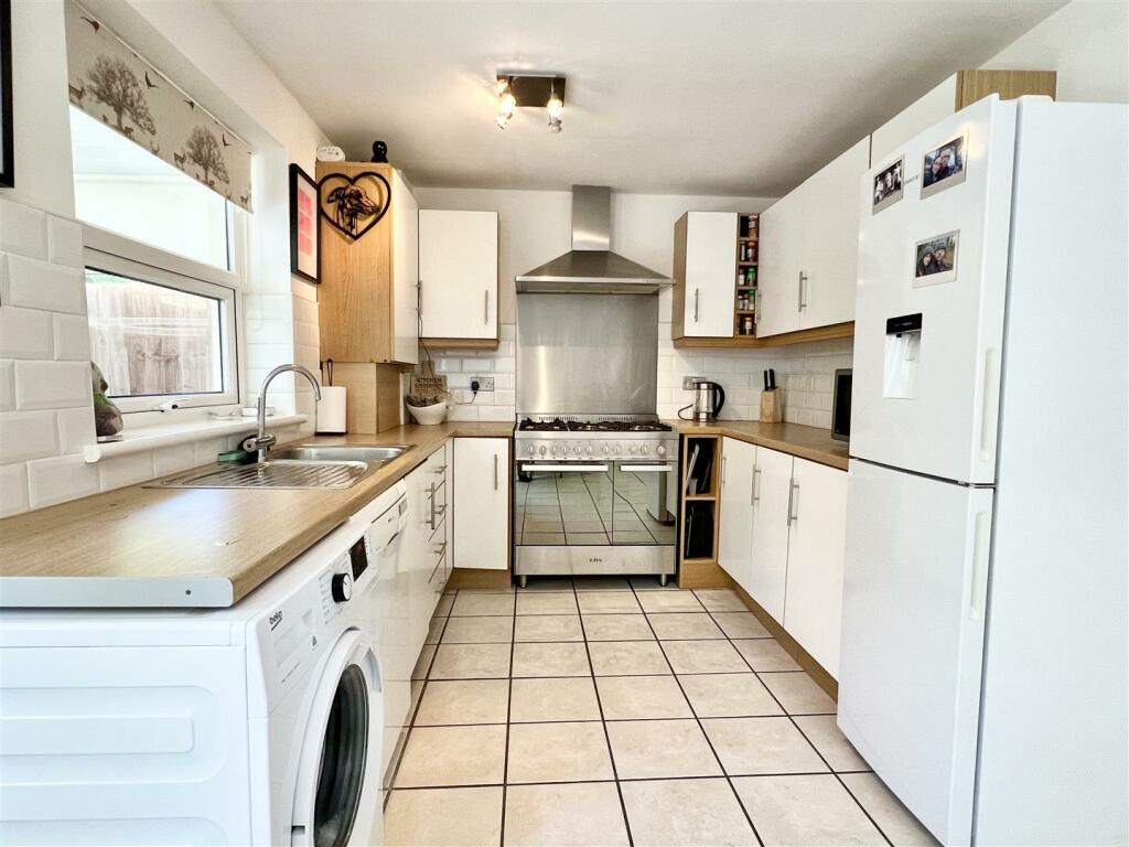 Additional image 5 of Blackford Close, Halesowen