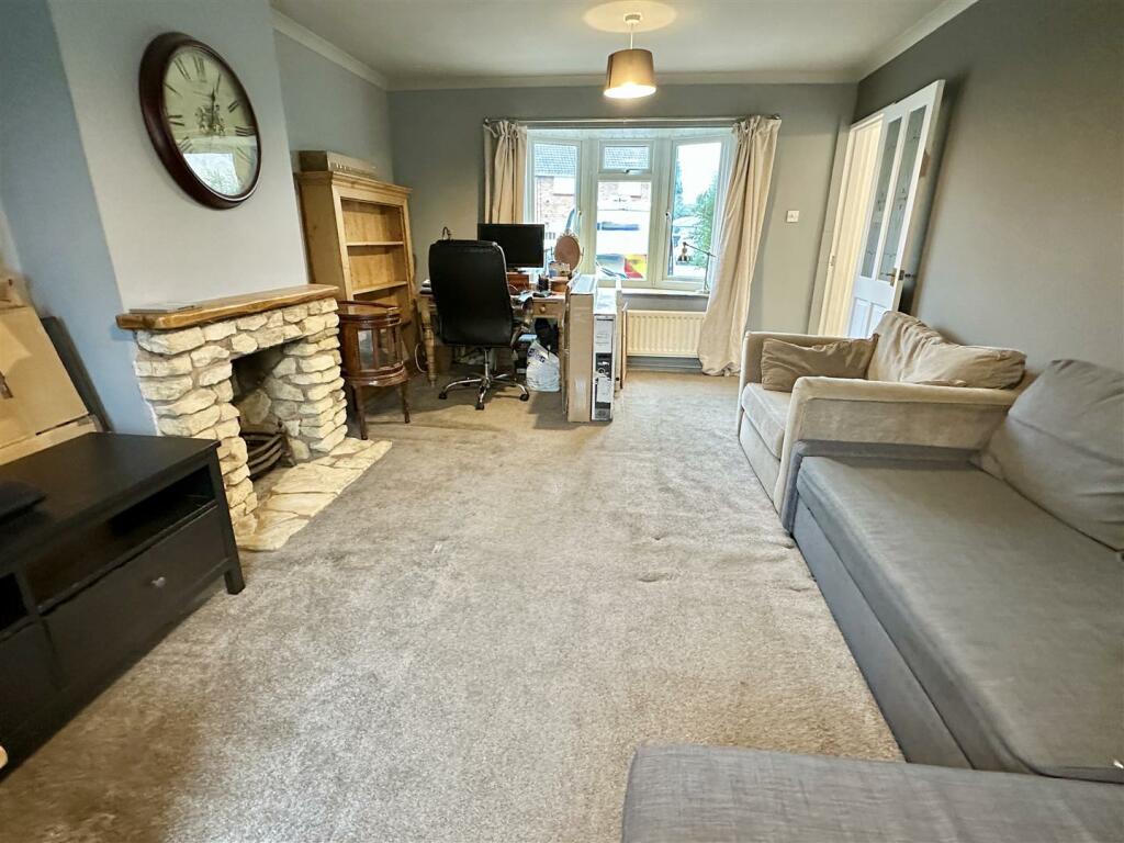 Additional image 24 of Castle Road, Alcester