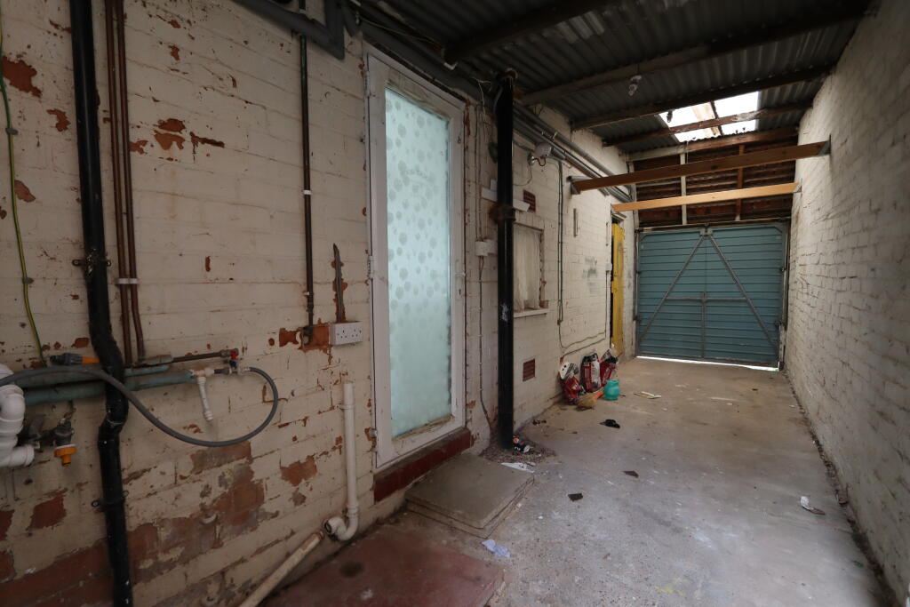 Additional image 8 of Wagon Lane, SOLIHULL