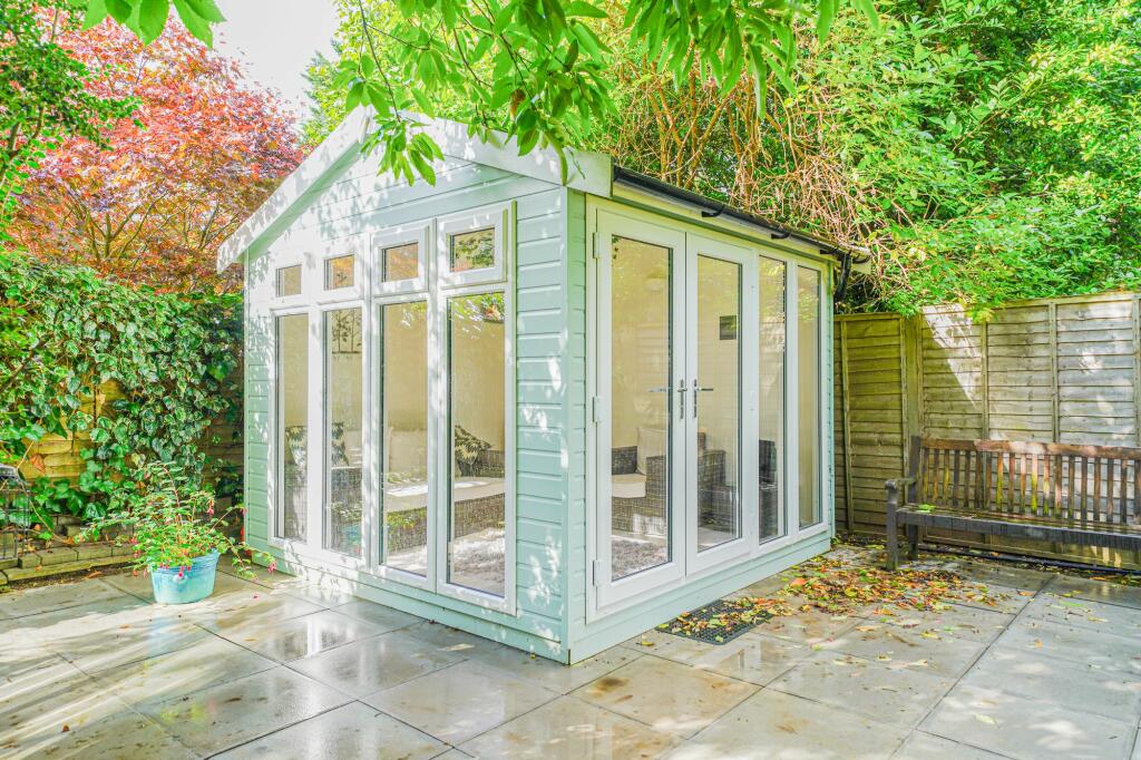 Additional image 16 of Brueton Avenue, Solihull, B91