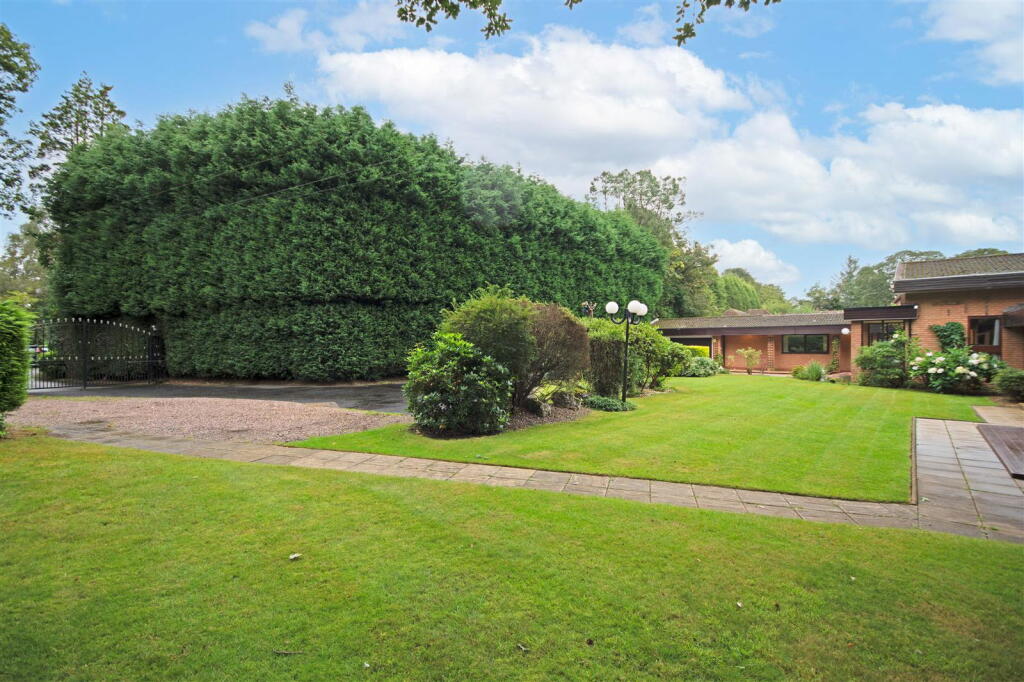 Additional image 4 of Endwood Drive, Sutton Coldfield