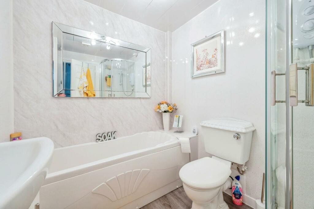 Additional image 17 of Beyer Close, Tamworth