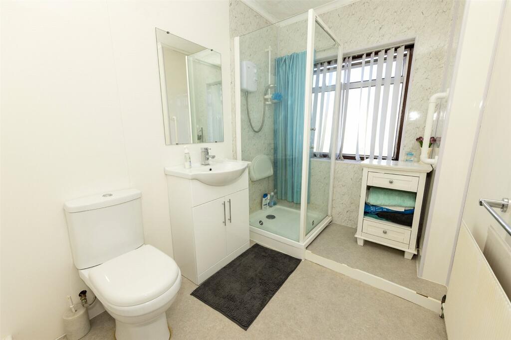 Additional image 18 of Elm Croft, Oldbury, West Midlands, B68