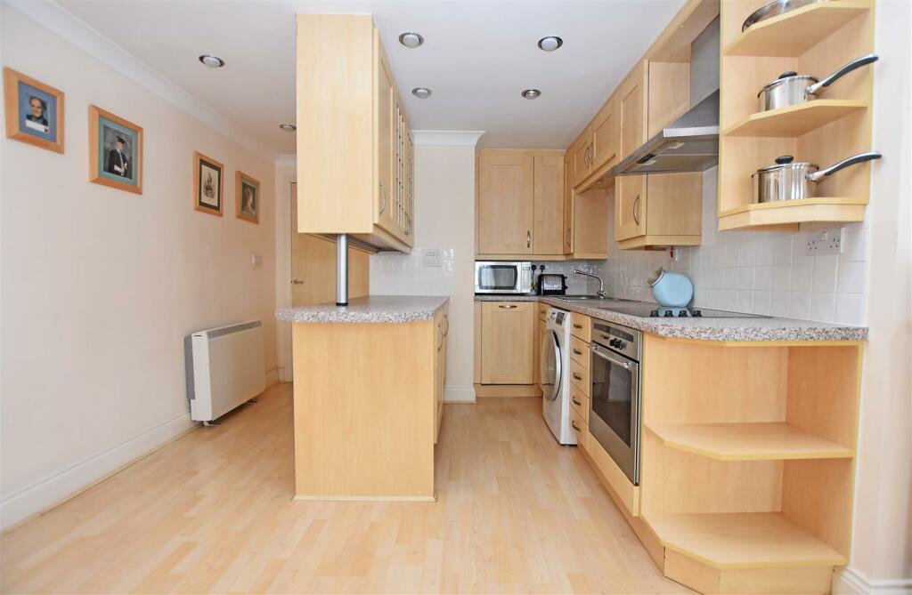 Additional image 5 of Victoria Bridge Road, Bath