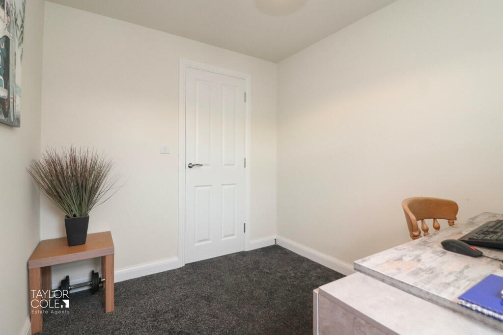 Additional image 23 of Gardiner Close, Tamworth