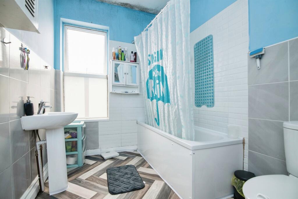 Additional image 6 of Thompson Road, Oldbury