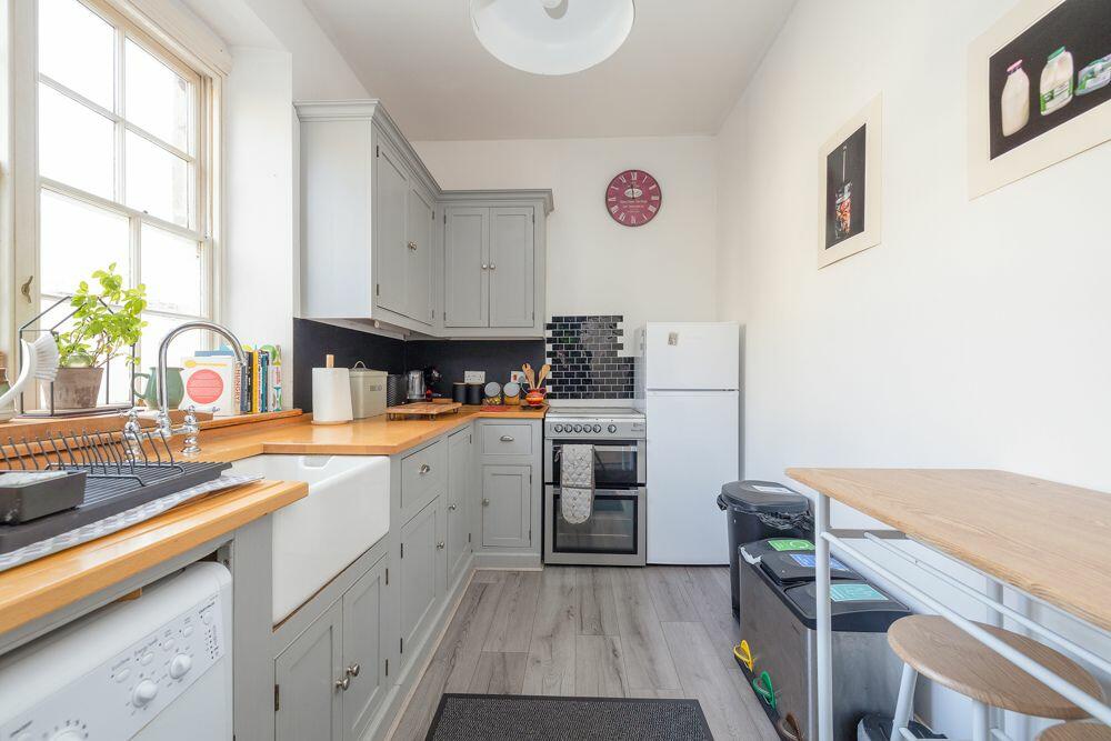 Additional image 4 of Flat 2, 3 Hanover Place, Bath