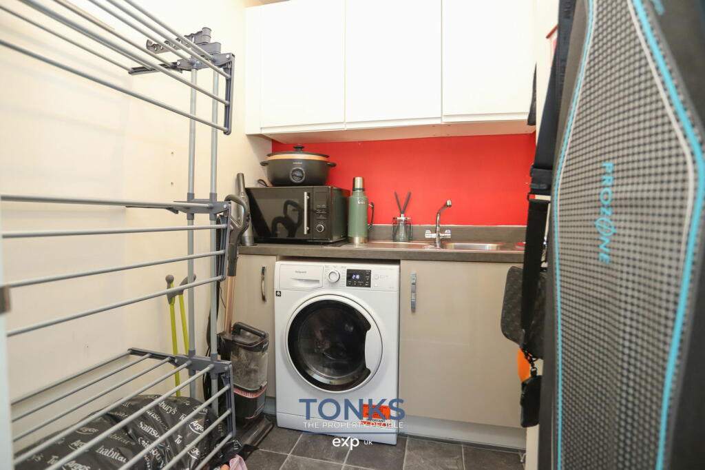 Additional image 6 of Poppy Avenue, Oldbury, B69 4BS