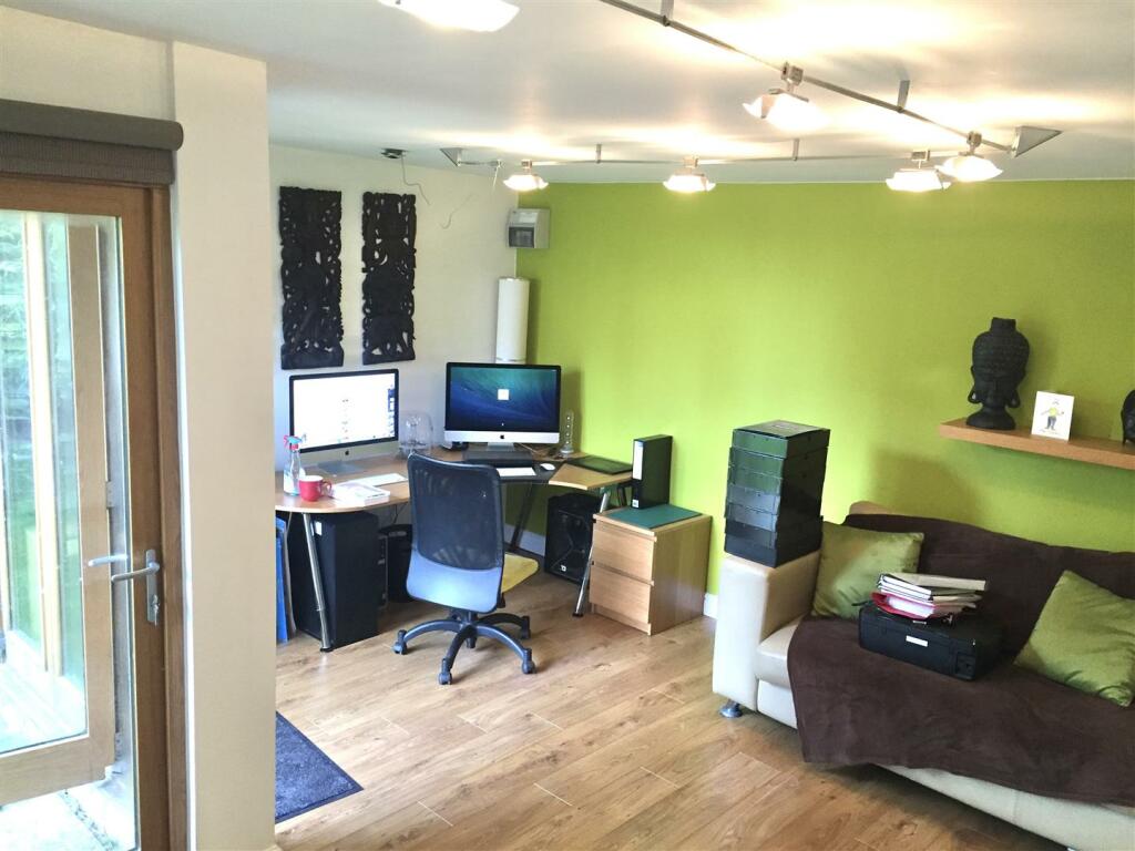 Additional image 32 of Stourbridge Road, Halesowen