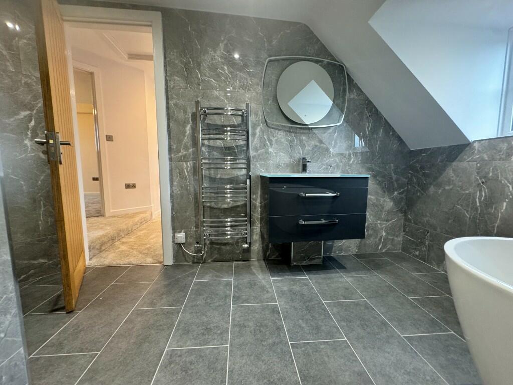 Additional image 30 of Vine Cottage, Dunnington, B49