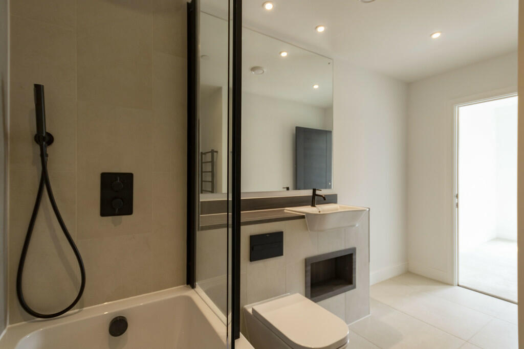 Additional image 15 of The Fazeley, Snow Hill Wharf, Shadwell Street, Birmingham, B4