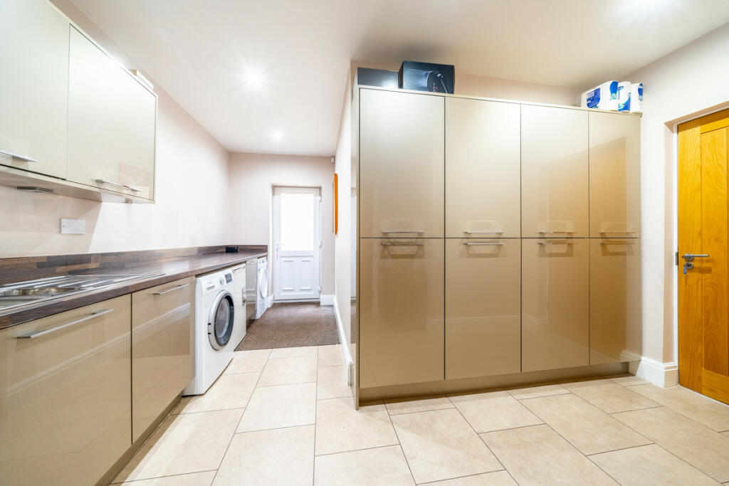 Additional image 16 of Whitefields Road, Solihull, B91 3NY