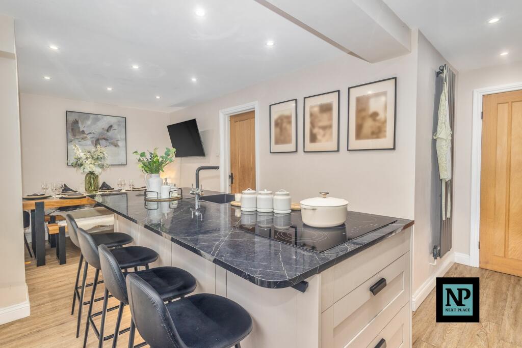 Additional image 33 of Foxglove, Amington, B77