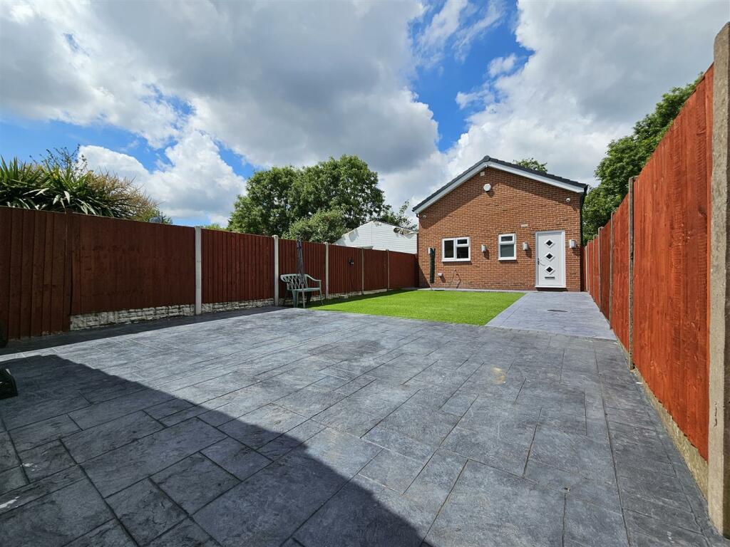 Additional image 32 of Lode Lane, Solihull