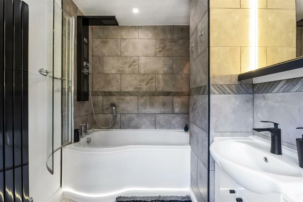 Additional image 15 of Bradford Road, Bath