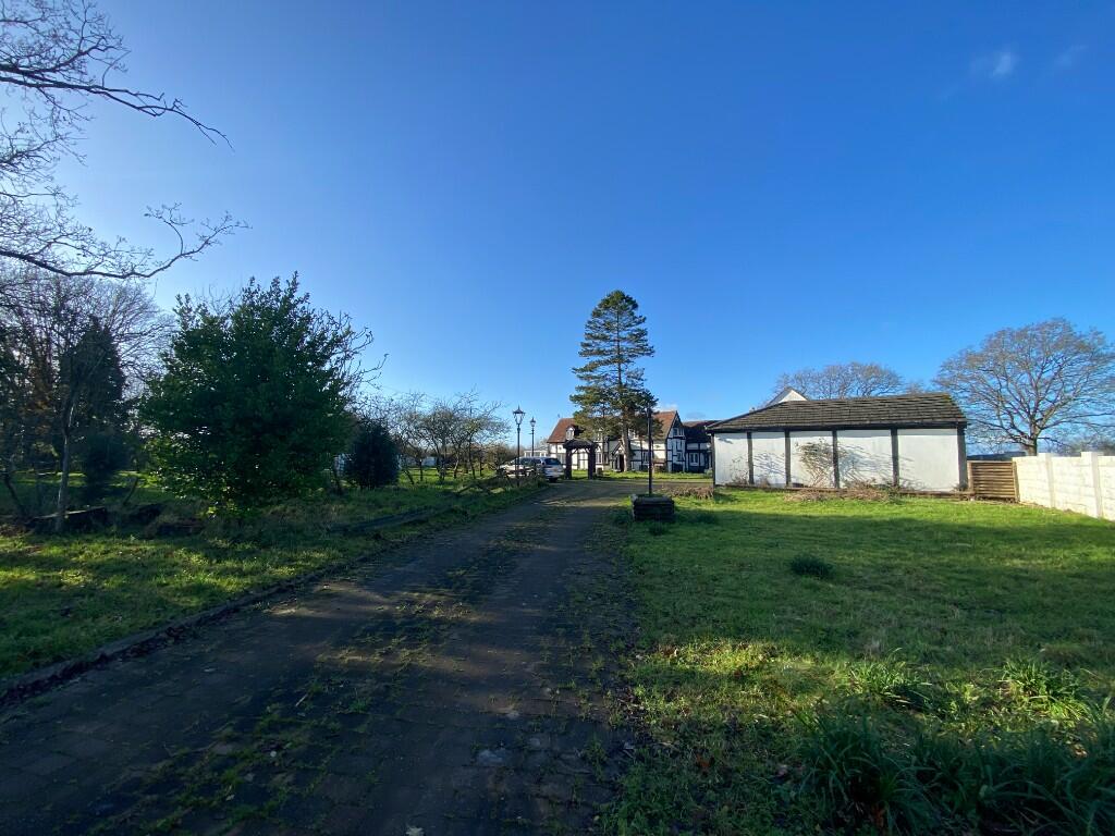 Additional image 3 of Earlswood Common, B94