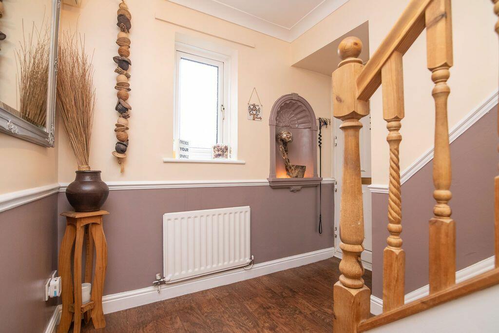 Additional image 2 of Longfellow Close, Redditch, B97 5HN