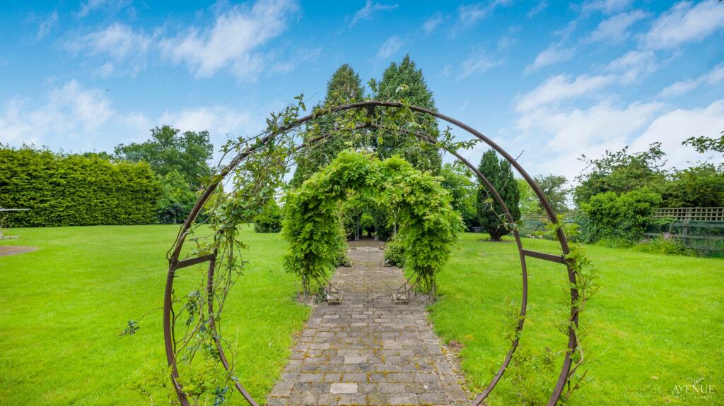 Additional image 30 of Stoneyfields, Bulls Lane, Sutton Coldfield, B76 9QN