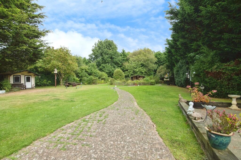 Additional image 32 of The Slough, Studley, Warwickshire, B80