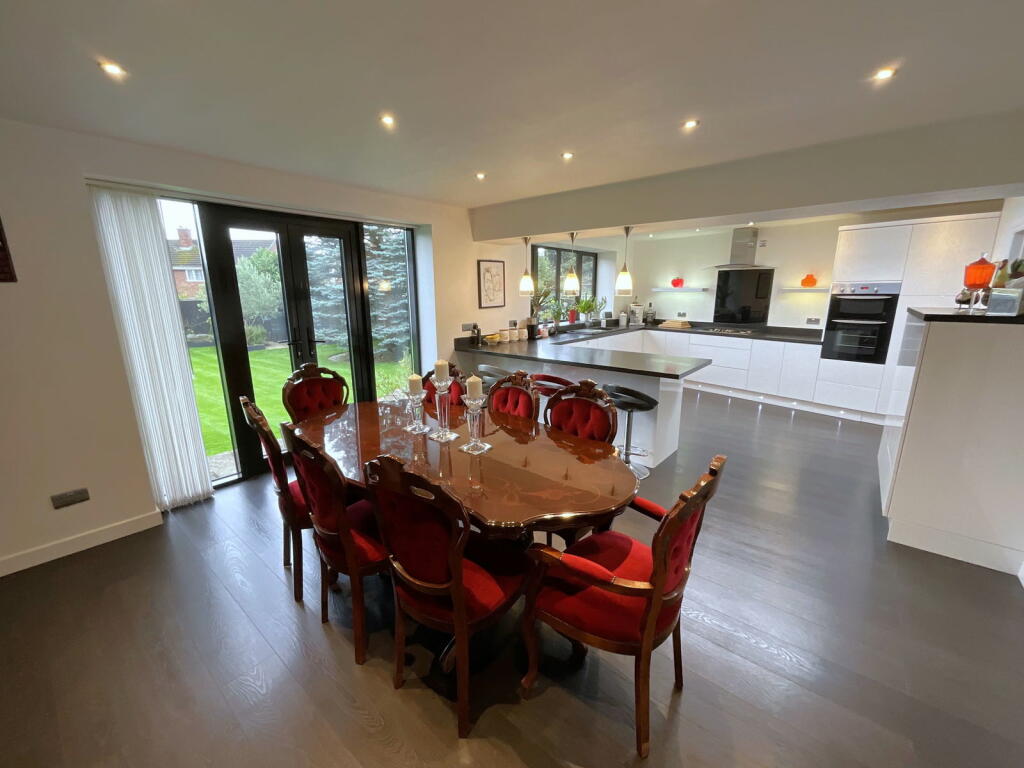 Additional image 8 of HALESOWEN, Newfield Crescent