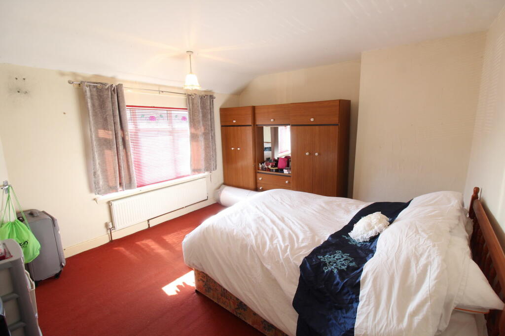 Additional image 4 of HALESOWEN, Highfield Crescent