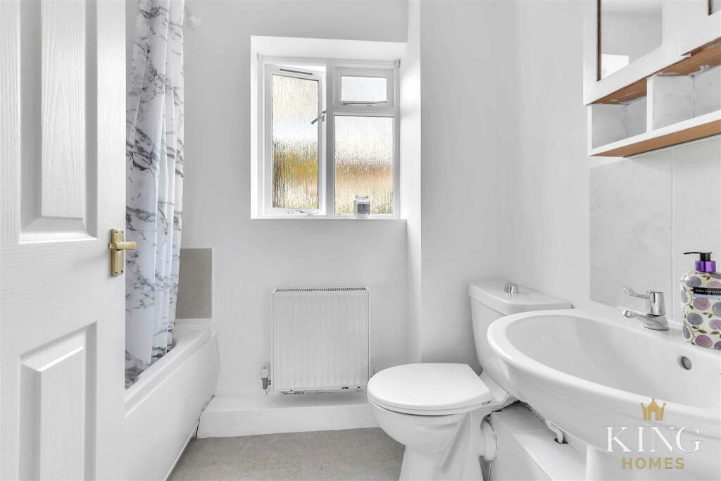 Additional image 6 of Gas House Lane, Alcester