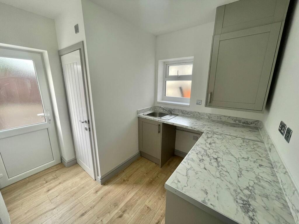 Additional image 11 of Regent Drive, OLDBURY, West Midlands, B69