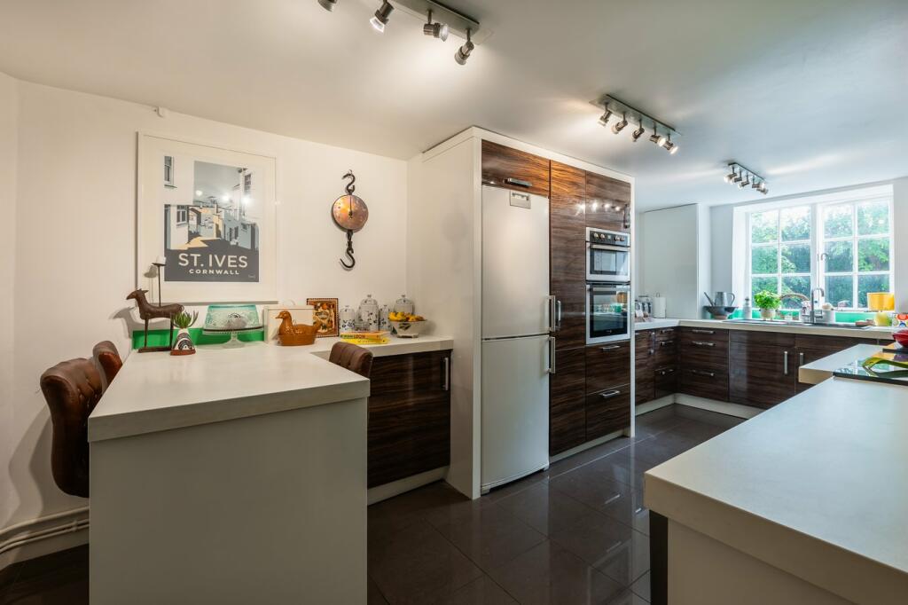 Additional image 38 of Stratford Road, Wootton Wawen, Henley in Arden, B95