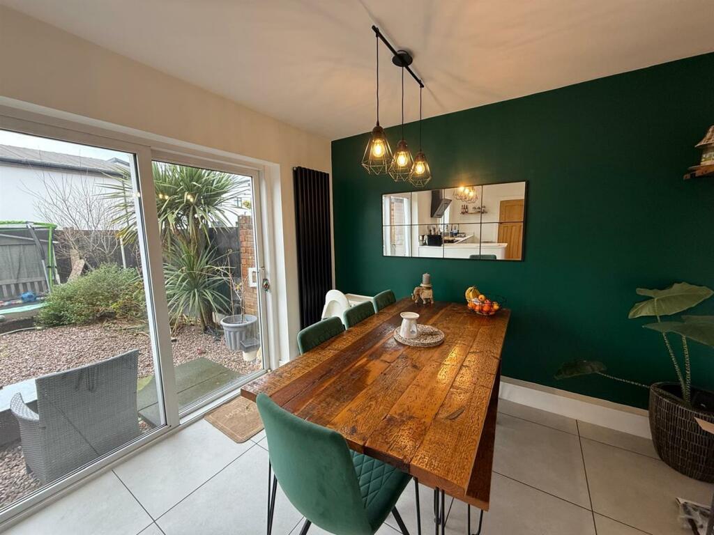 Additional image 12 of Wallace Rise, Cradley Heath, B64 7LP