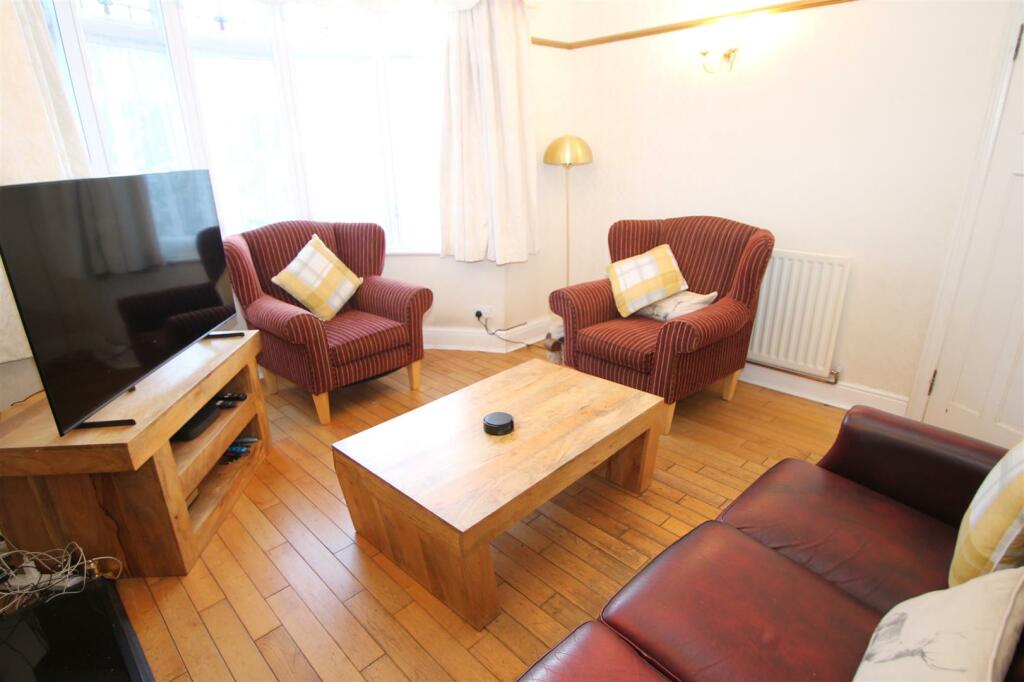 Additional image 16 of Beauty Bank, Cradley Heath