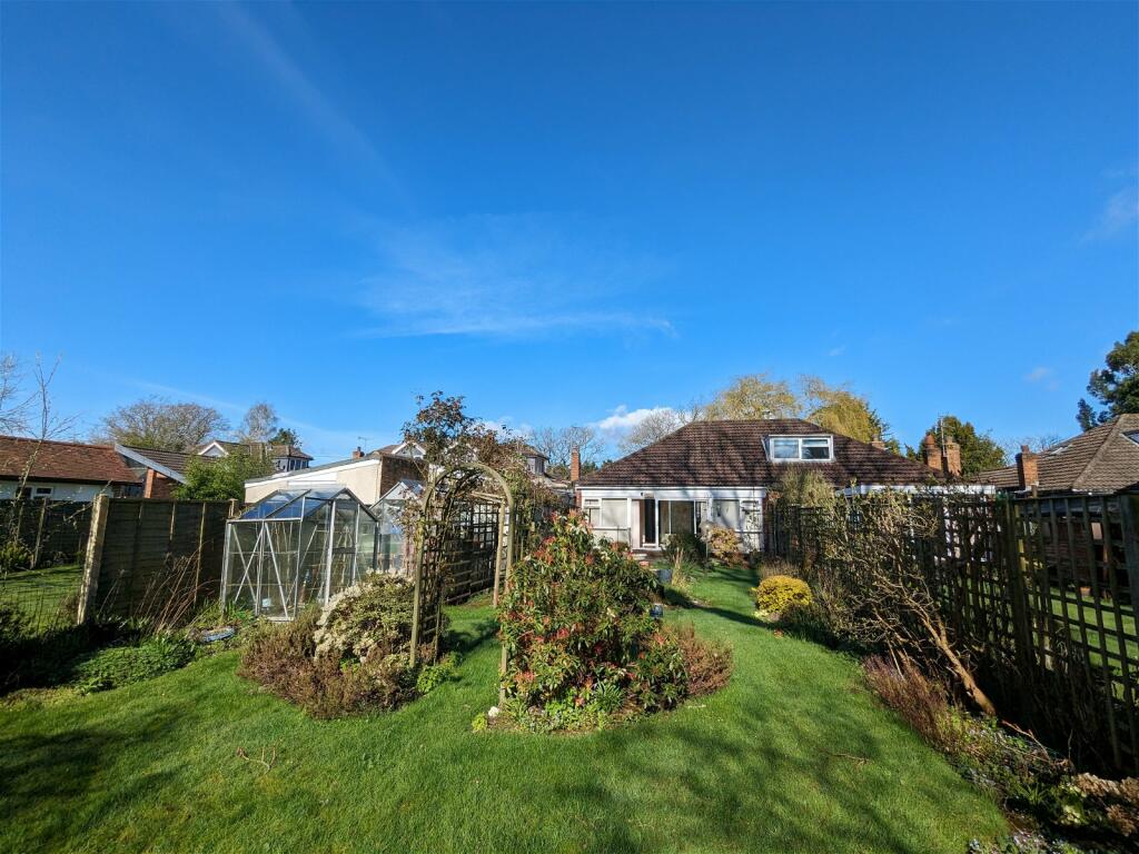 Additional image 15 of Malthouse Lane, Earlswood