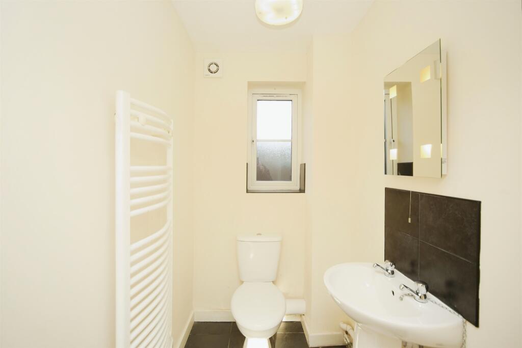 Additional image 7 of High Street, Studley