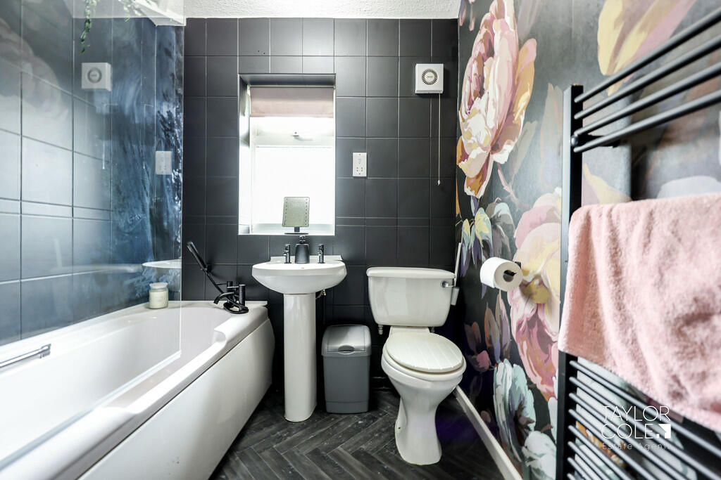 Additional image 11 of Lawrence Drive, Minworth